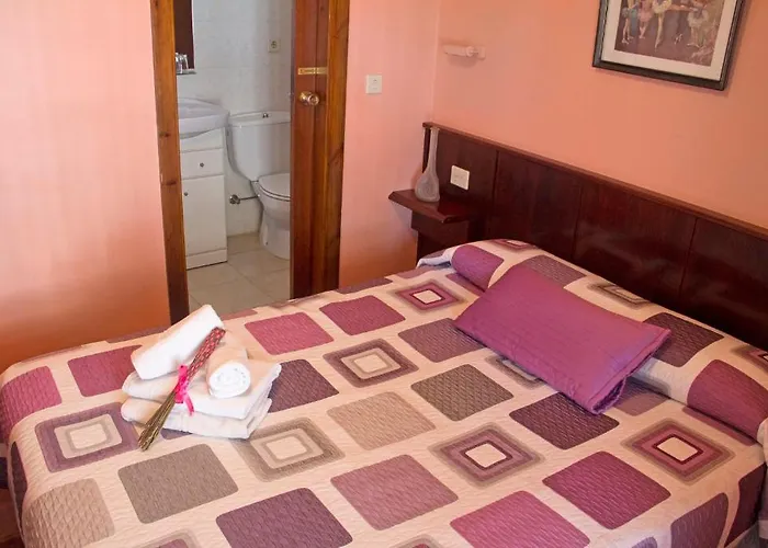 Getariano Guest house 2*