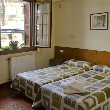 Getariano Guest house 2*