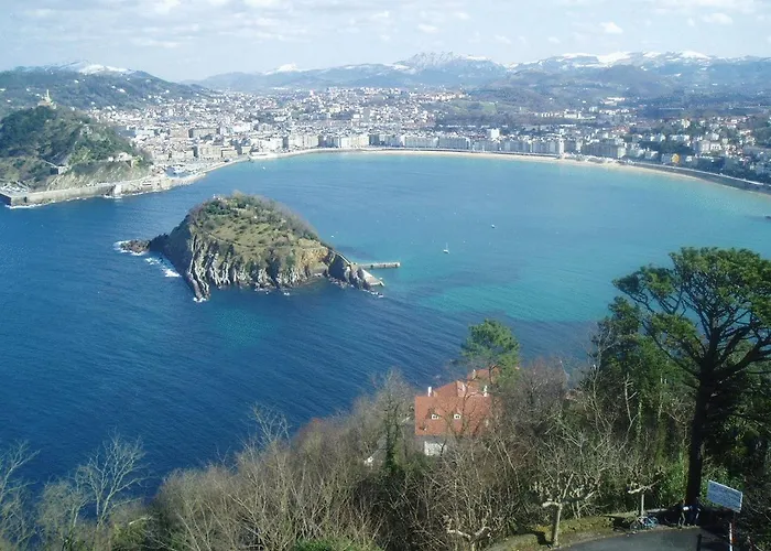 Pensión Getariano 2*